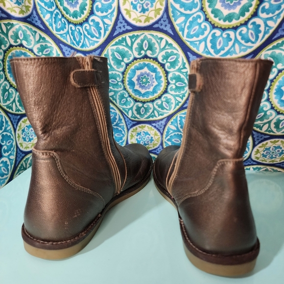 Lands' End Women's Pewter Leather Ankle Boots - Picture 3 of 8